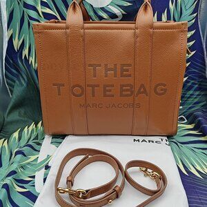 Marc Jacobs MEDIUM TOTE BAG